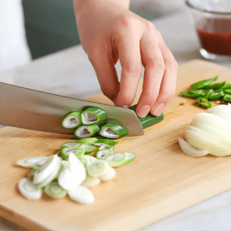 Step 1 Prepare the ingredients for Vegetarian Seaweed Rolls