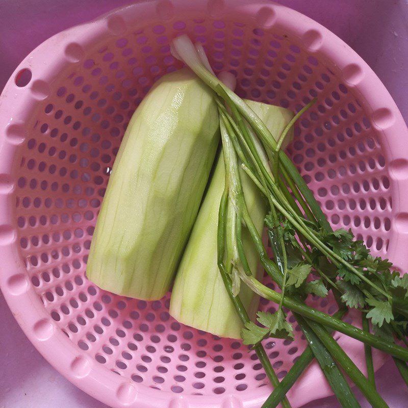 Step 1 Prepare the ingredients for Melon Soup with Dried Shrimp