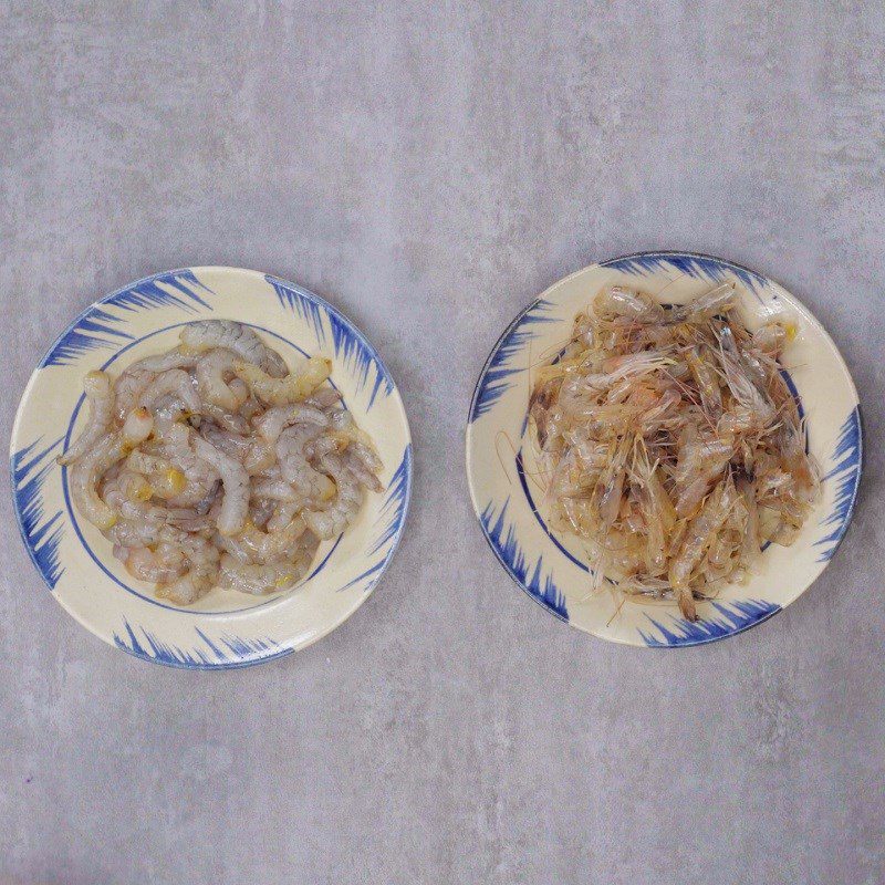 Step 1 Prepare ingredients for Steamed Rice Cakes with Shrimp and Pork filling