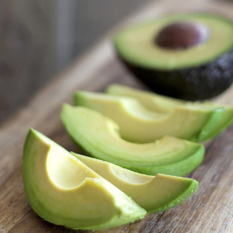 Step 1 Prepare Ingredients for Avocado Banana Blueberry Smoothie