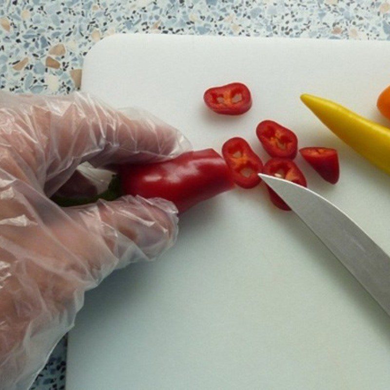 Step 1 Prepare the ingredients for the soaked mung beans with lemongrass and kumquat