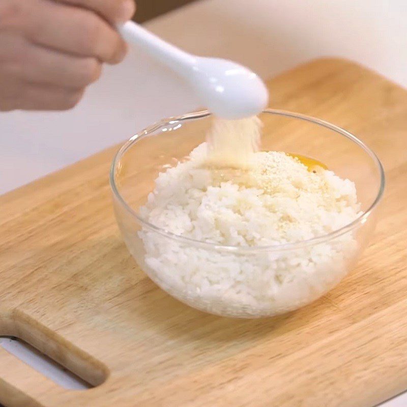 Step 1 Mix and Fry the Rice Minced Beef with Vietnamese Basil