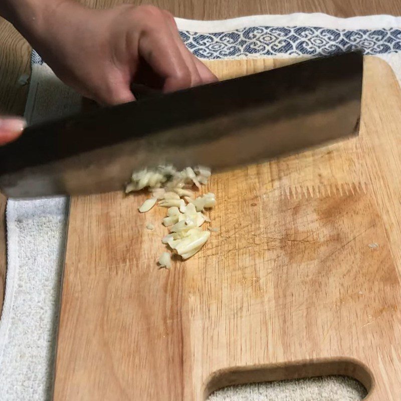 Step 1 Prepare the ingredients for Roasted Chicken Rice