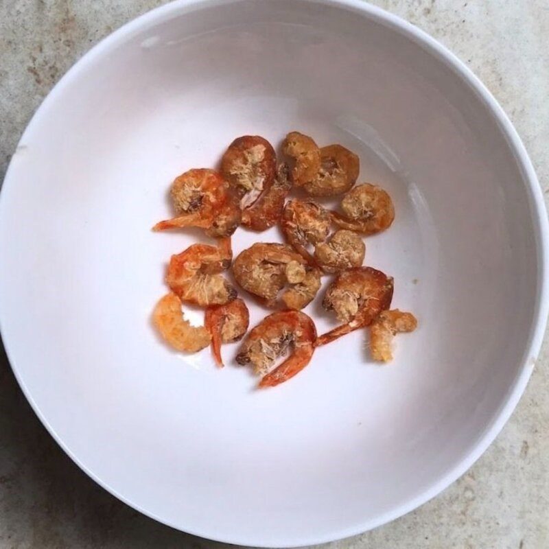 Step 1 Prepare the ingredients for the melon soup with dried shrimp