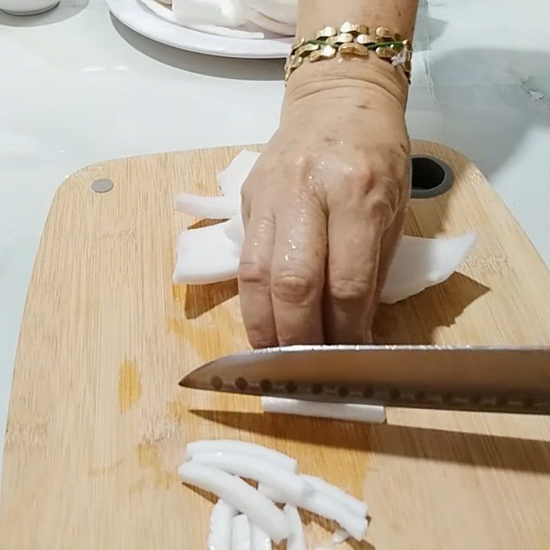 Step 1 Prepare the Ingredients for Coconut Braised in Soy Sauce