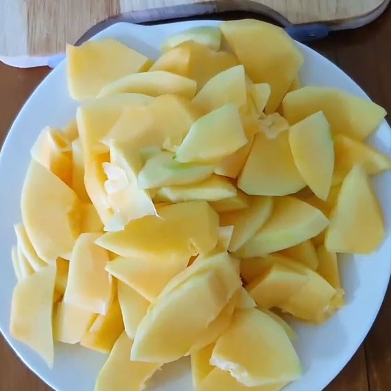 Step 1 Prepare ingredients Stir-fried papaya with garlic