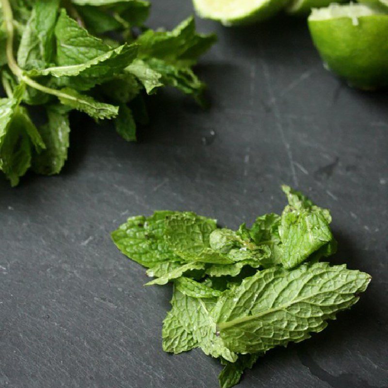 Step 1 Prepare the ingredients for coconut milk mojito ice cream