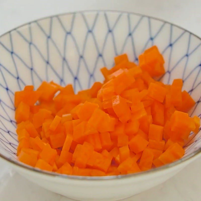 Step 1 Prepare the ingredients for Steamed Soft Tofu with Egg and Carrot