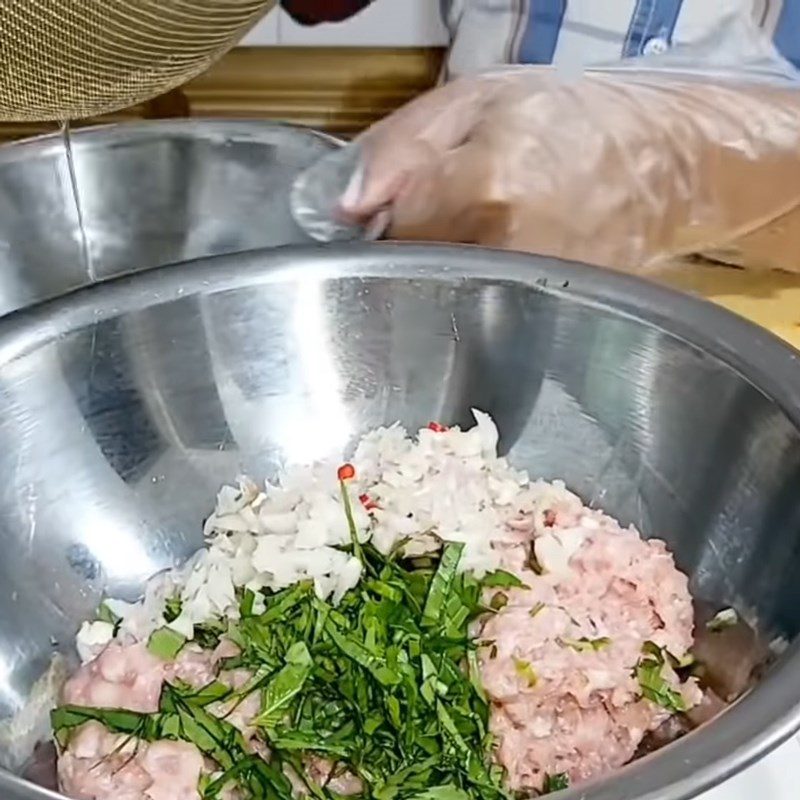 Step 1 Prepare the ingredients Mung Bean Meatballs