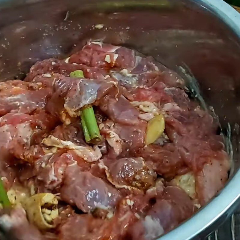 Step 1 Prepare the Ingredients for Taro Beef Hotpot