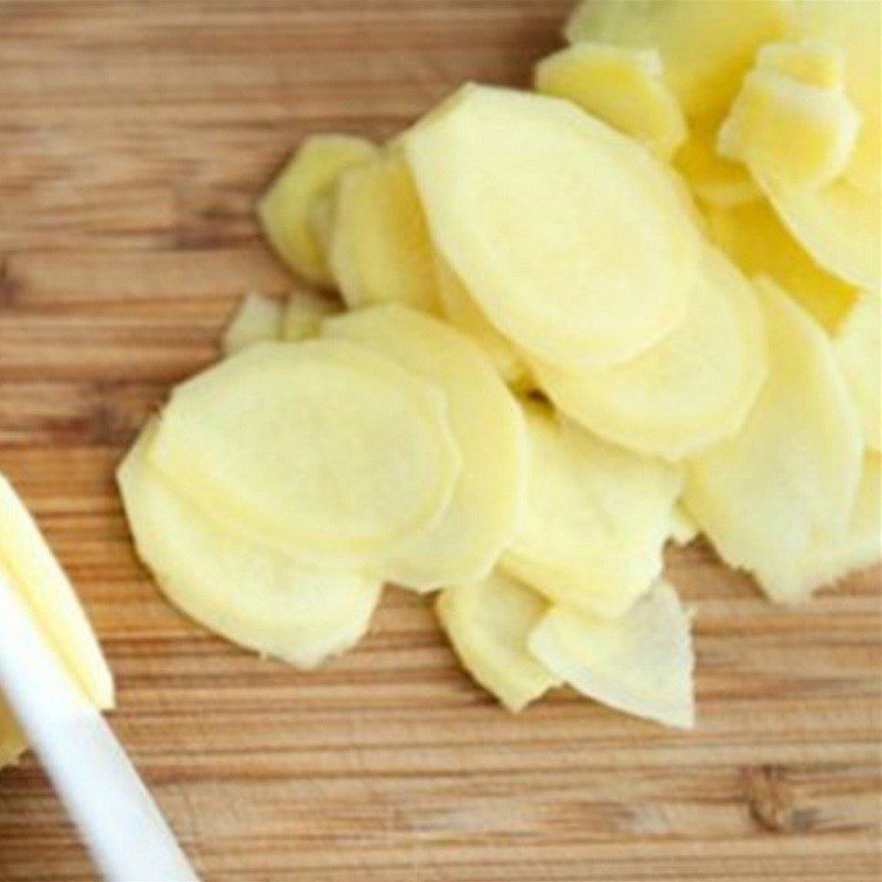 Step 1 Prepare the Ingredients for Steamed Black Chicken with Pumpkin