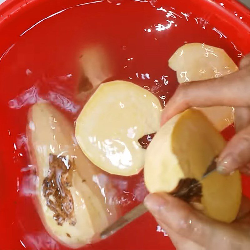 Step 1 Prepare the ingredients for Black Bean Sweet Potato Soup using a rice cooker