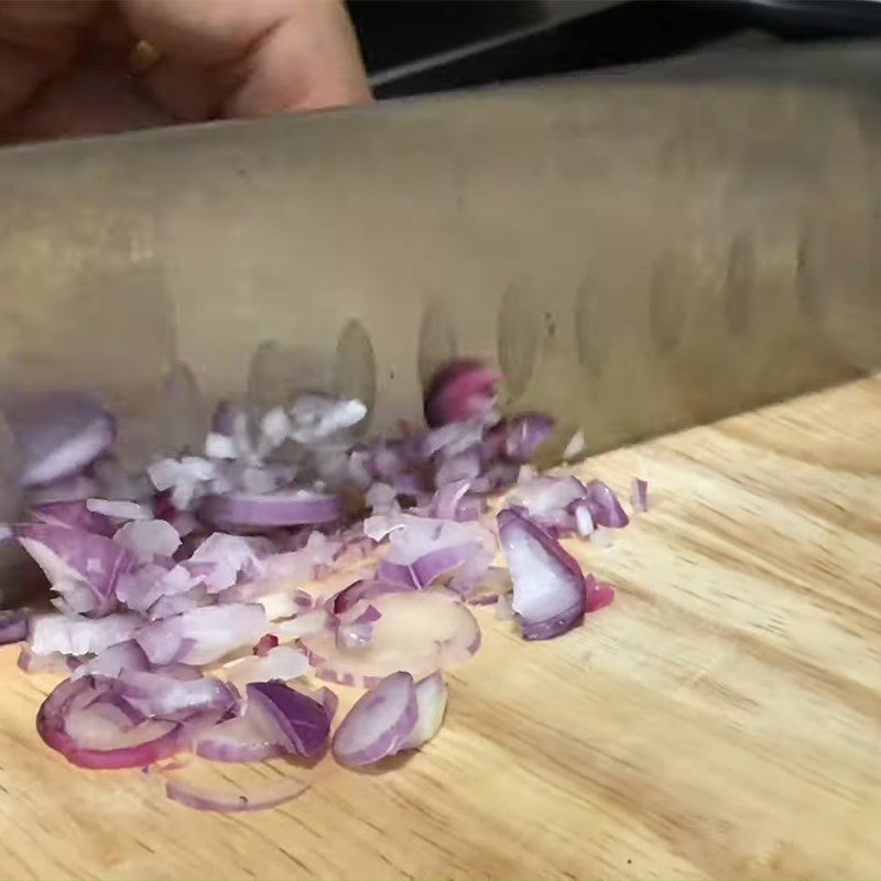 Step 1 Prepare the ingredients for Salted Fried Rice