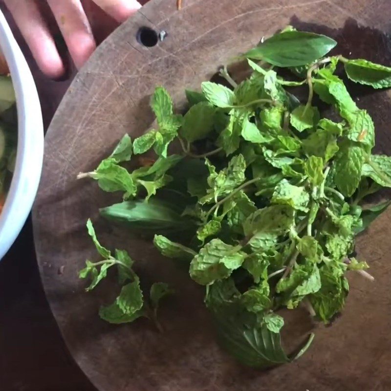 Step 1 Prepare ingredients for Jellyfish Salad with Cucumber