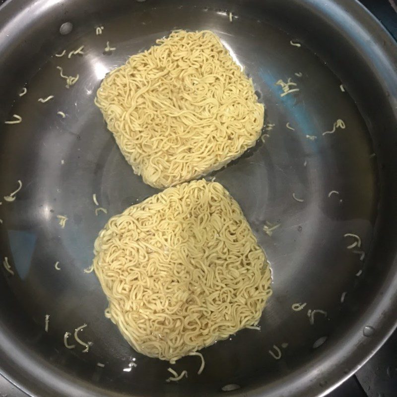 Step 1 Prepare the ingredients for Stir-fried Noodles with Vegetables