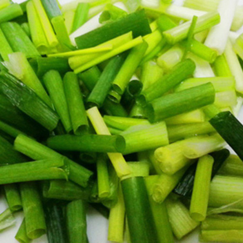 Step 1 Prepare the ingredients for stir-fried eggplant with soy sauce