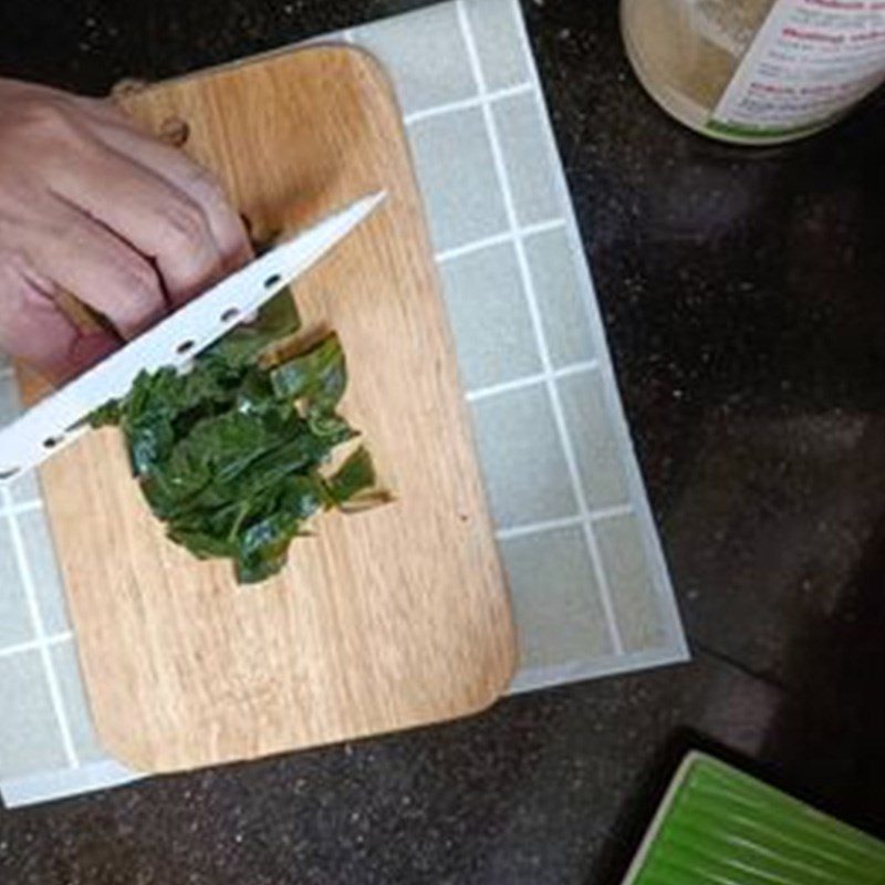 Step 1 Prepare the ingredients for Vegetarian Mushroom Cake