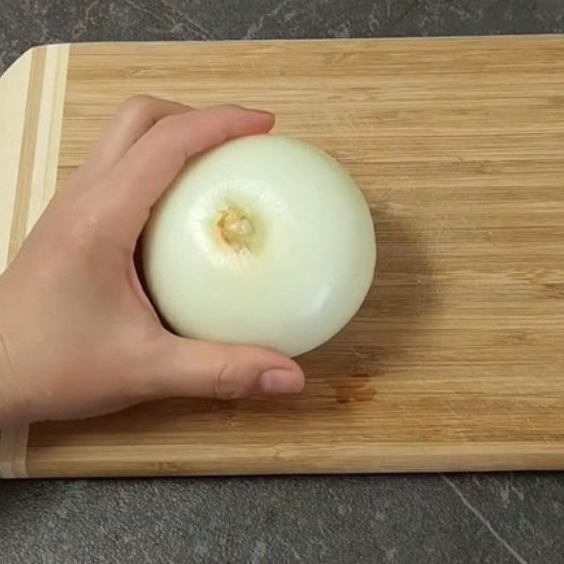 Step 1 Prepare the ingredients for Tofu Skin Rolls with Chicken Mushroom