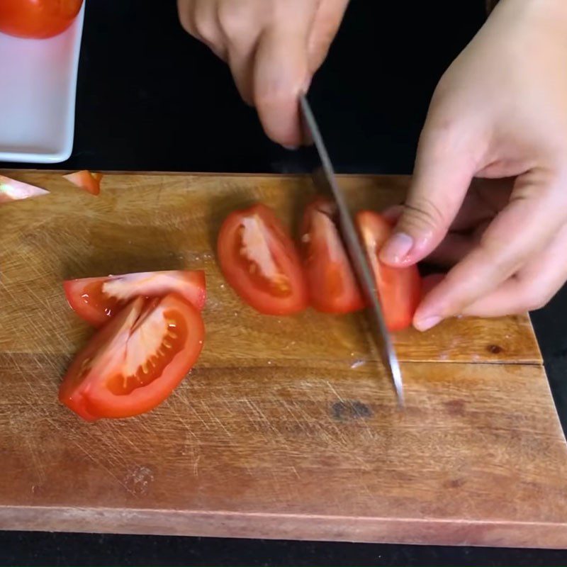 Step 1 Prepare the ingredients for Shrimp Paste Noodles