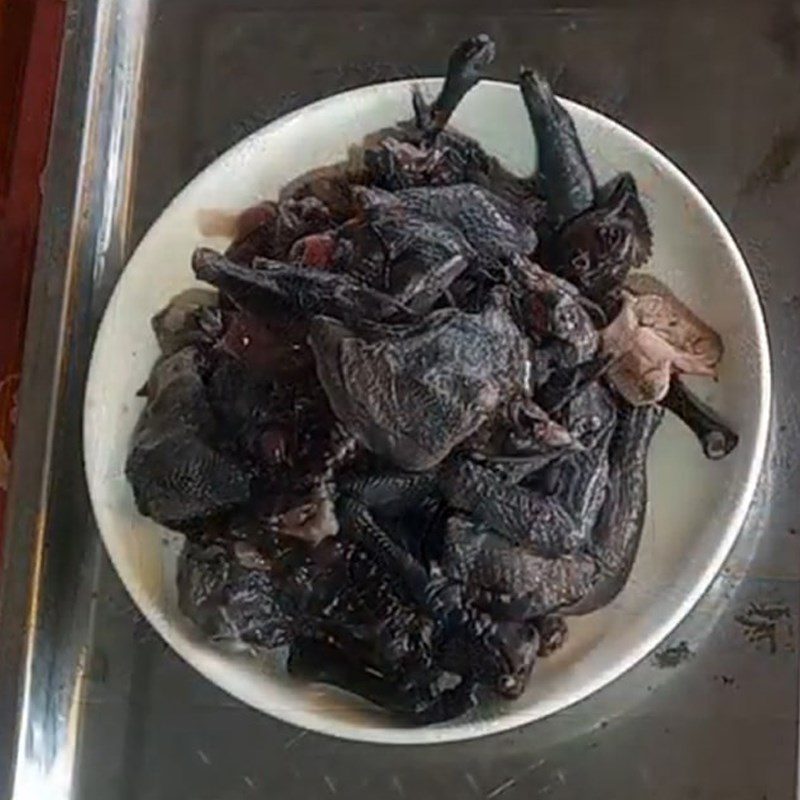 Step 1 Prepare the ingredients for Black Chicken Soup with Salted Lemon