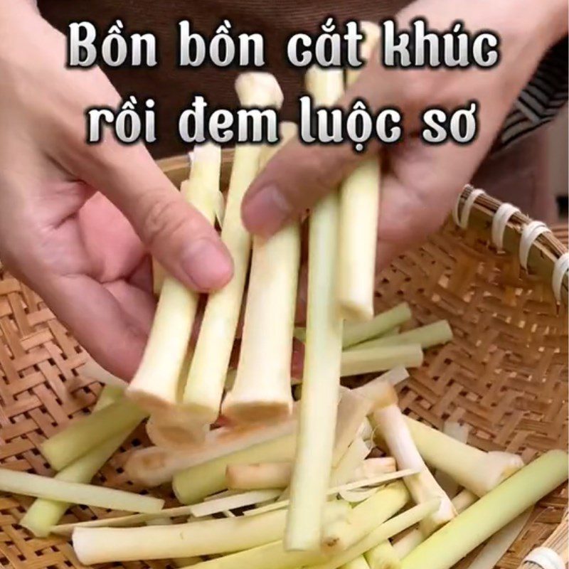 Step 1 Prepare the ingredients for Mixed Crab with Bamboo Shoots