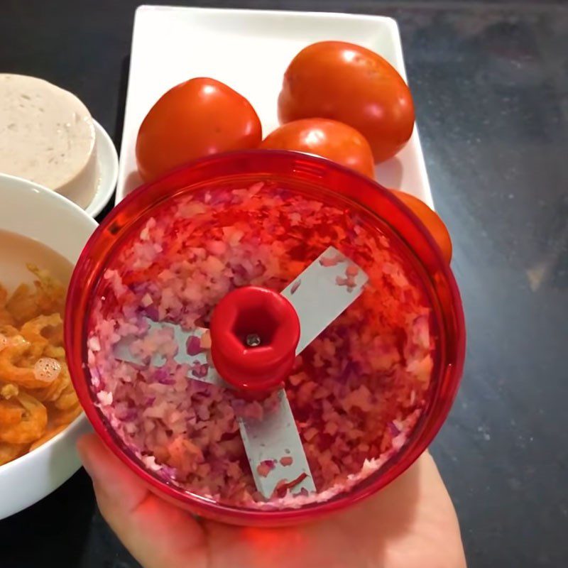 Step 1 Prepare the ingredients for Shrimp Paste Noodles