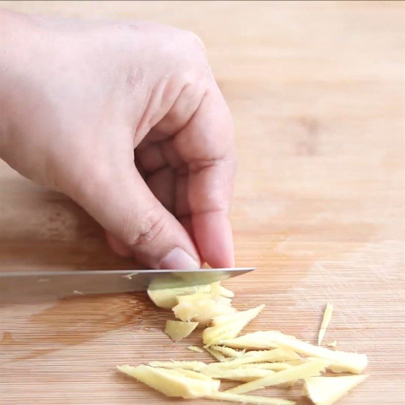 Step 1 Prepare the ingredients for Fresh Ginger Orange Tea