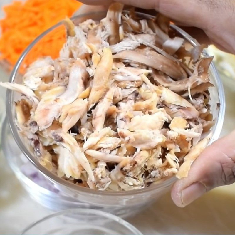 Step 1 Prepare the ingredients for chicken vegetable sandwich