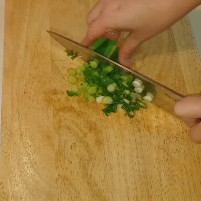 Step 1 Prepare the ingredients for Grilled Salmon with Soy Sauce