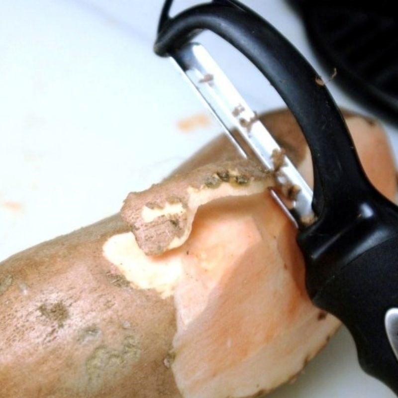 Step 1 Prepare the Ingredients for Sweet Potato and Beet Juice