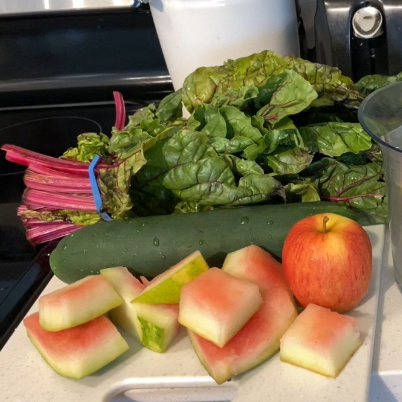 Step 1 Prepare the ingredients for Rainbow Chard, Apple, and Cucumber Juice