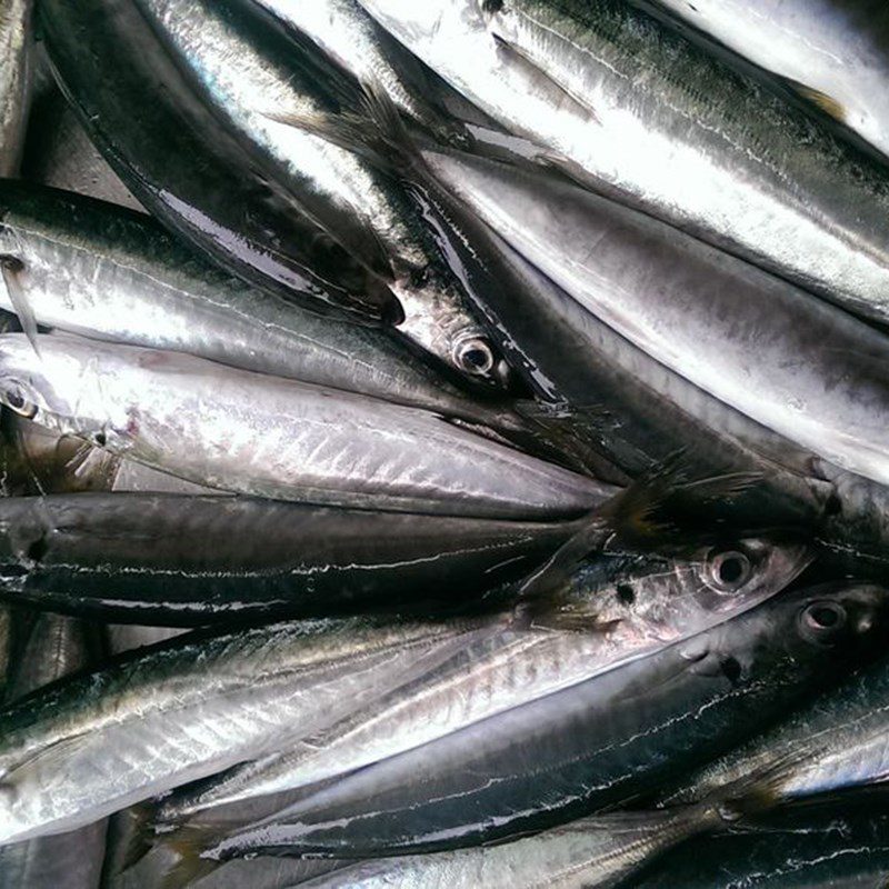 Step 1 Prepare the Ingredients for Mackerel with Sugarcane