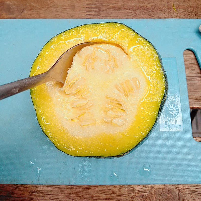 Step 1 Prepare the ingredients for steamed pumpkin stuffed with ground beef