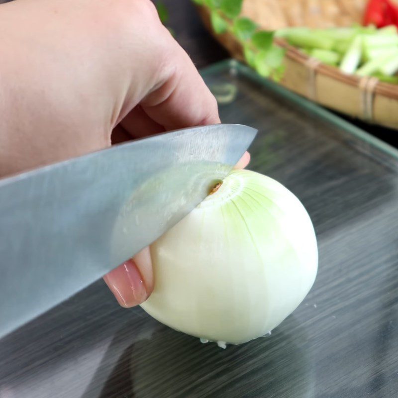 Step 1 Prepare the ingredients for Quail Eggs with Tofu