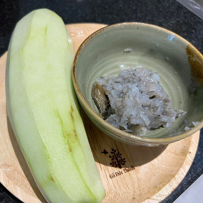 Step 1 Prepare Ingredients for Shrimp Soup with Striped Gourd