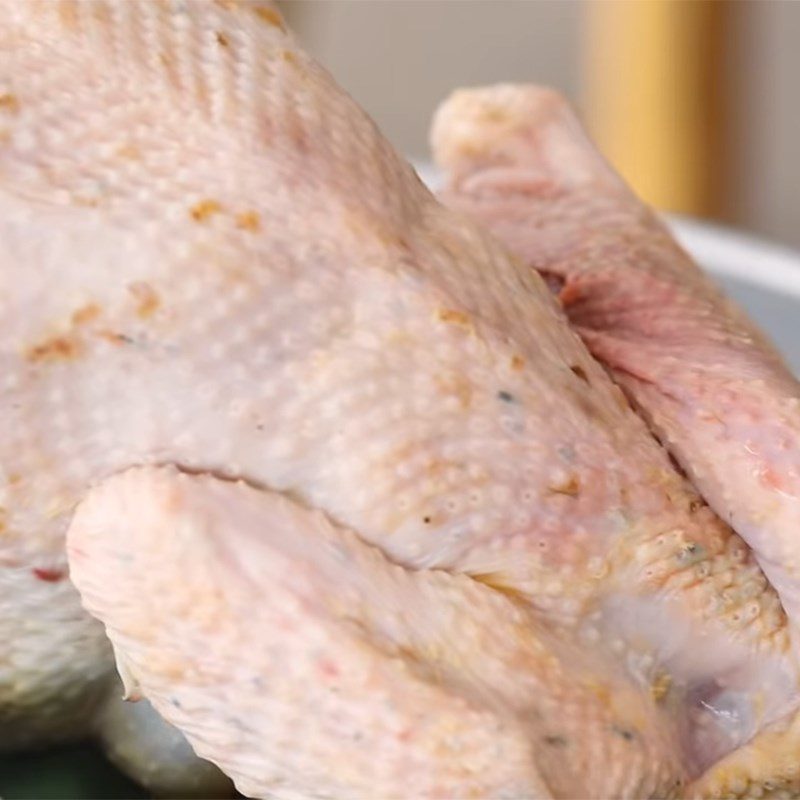 Step 1 Prepare the ingredients for Grilled Chicken with Lotus Leaves