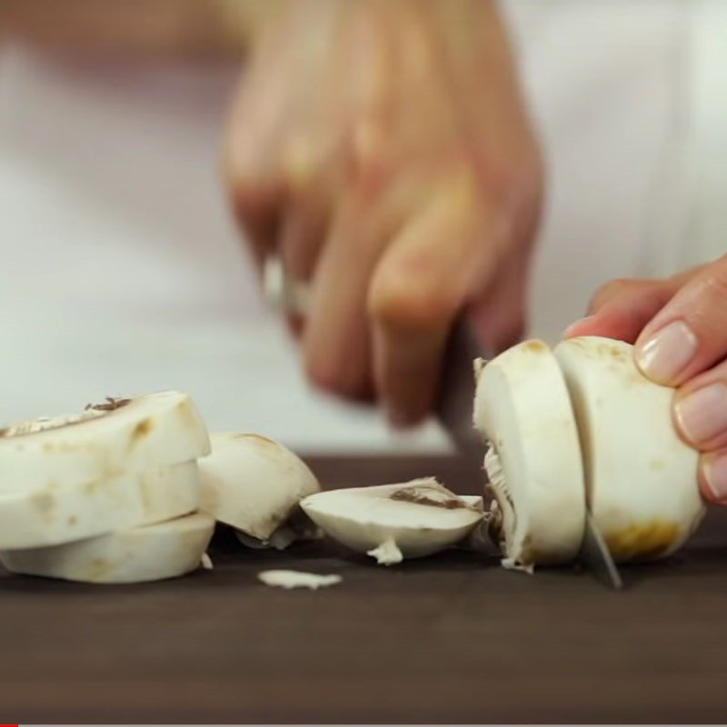 Step 1 Prepare ingredients for Chicken with mushroom cream sauce