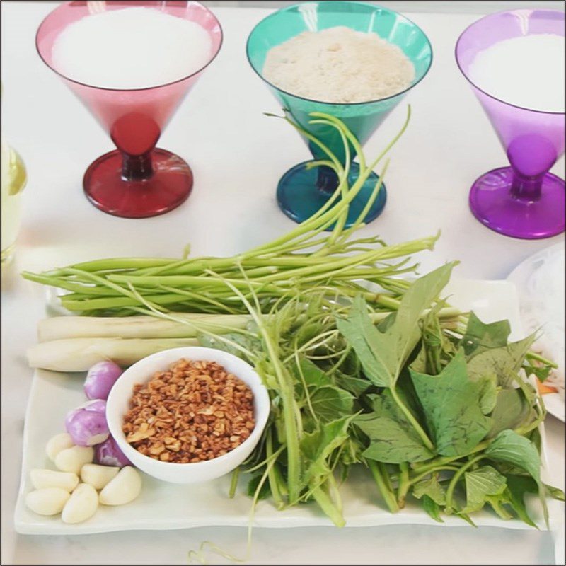 Step 1 Prepare ingredients for beef dipped in shrimp paste