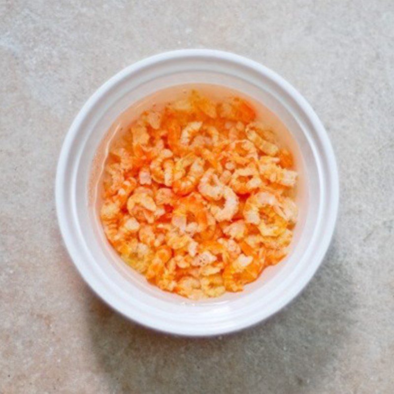 Step 1 Prepare the ingredients for steamed golden sweet potato cake