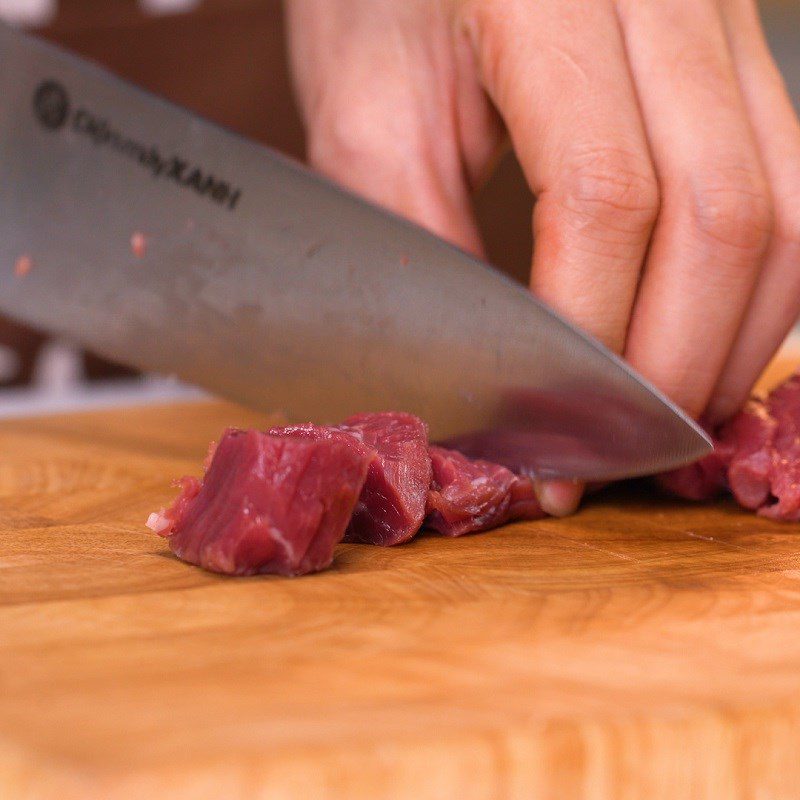 Step 1 Prepare and marinate the beef Beef with Fish Sauce and Kumquat