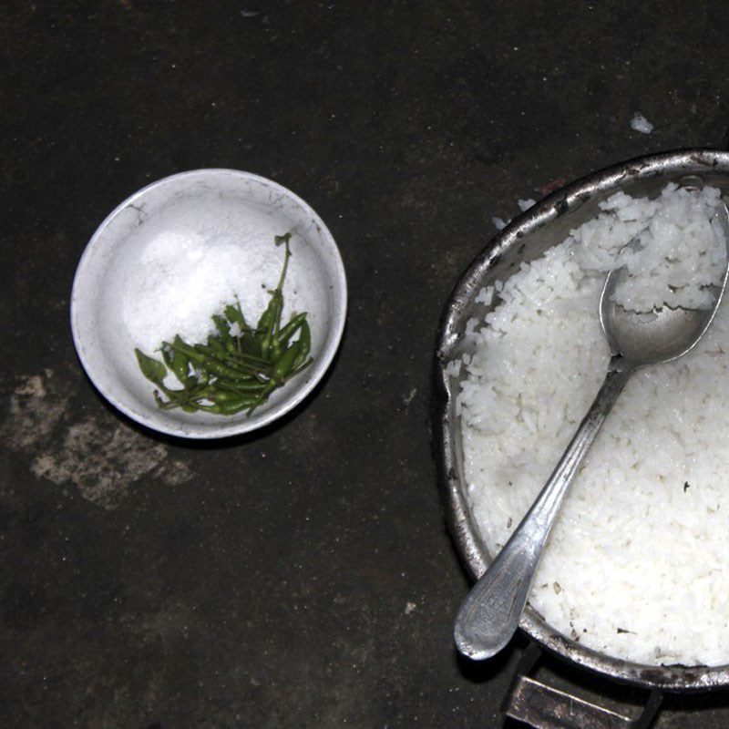 Step 1 Prepare the ingredients for Green Chili Fried Rice