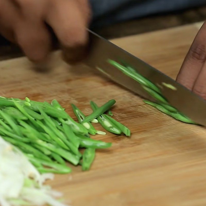 Step 1 Prepare ingredients for Vegetable hot and sour soup