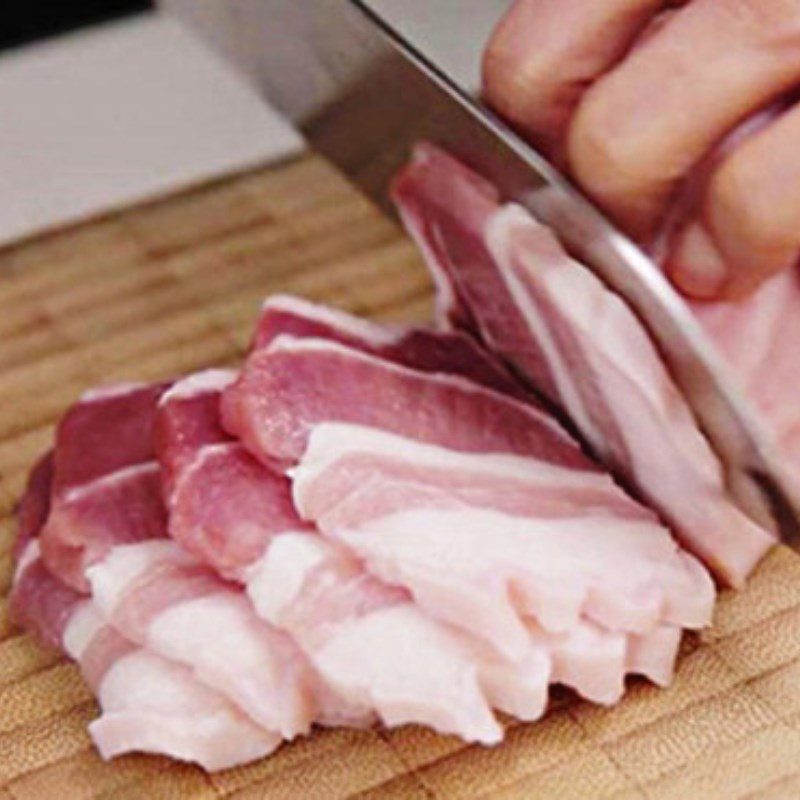 Step 1 Prepare the ingredients for Braised Snakehead Fish with Banana