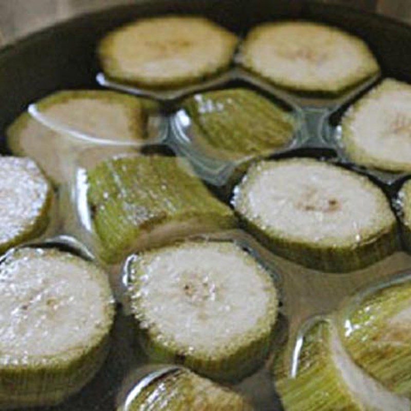 Step 1 Prepare the ingredients for Snakehead fish with banana
