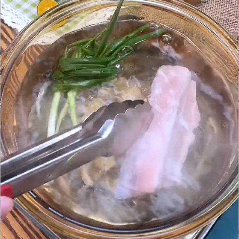 Step 1 Prepare ingredients for fried pork belly with mango