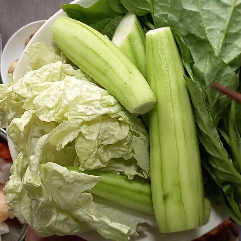 Step 1 Prepare the ingredients for Vegetarian Goat Hotpot