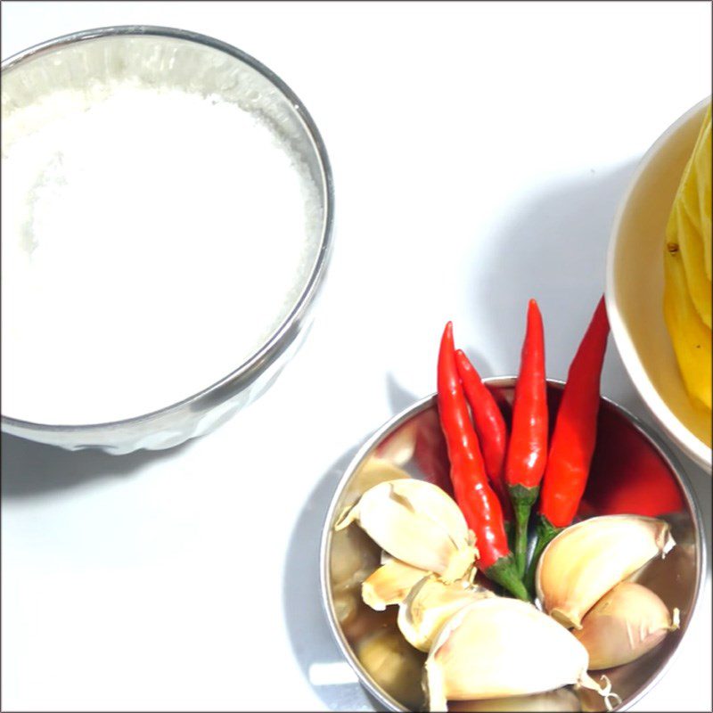 Step 1 Prepare the ingredients for Dipping Sauce with Fish Sauce