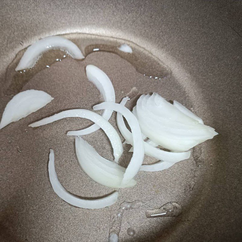 Step 2 Prepare other ingredients for Pancakes using a non-stick pan