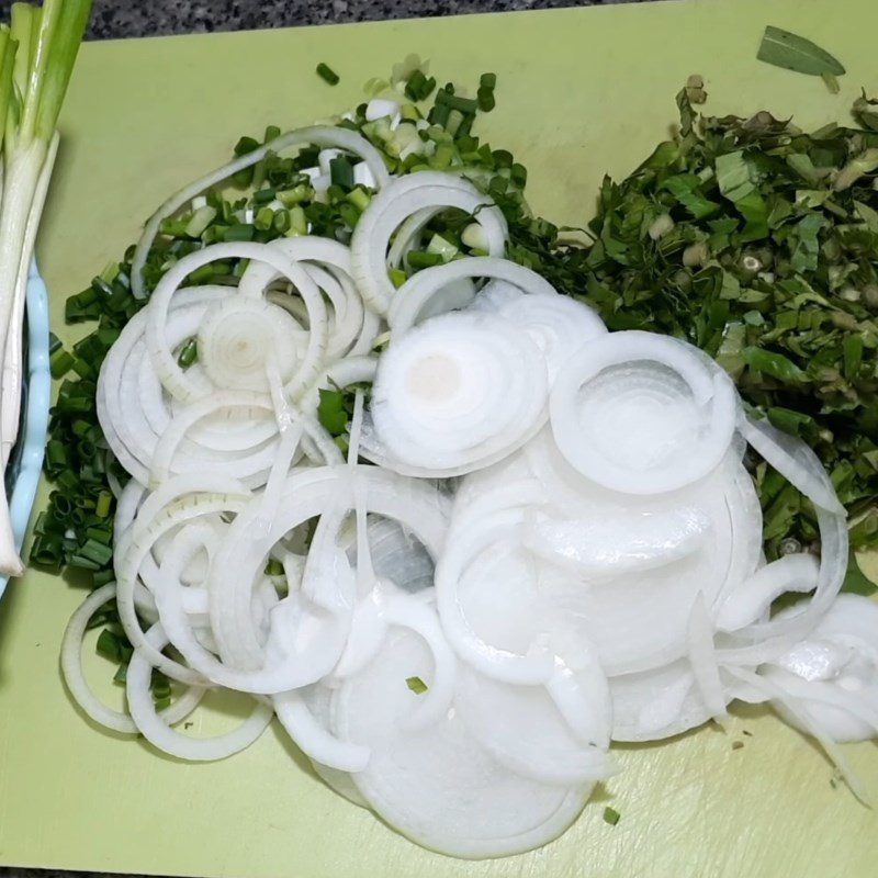 Step 2 Prepare other ingredients Braised beef shank with lemongrass