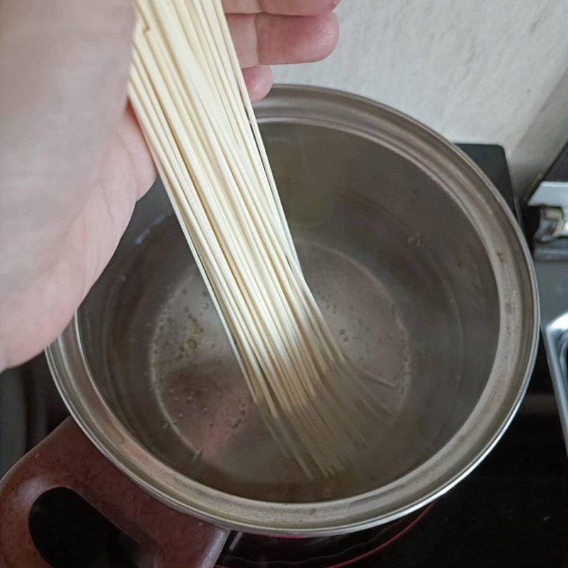 Step 2 Prepare other ingredients Cream cheese beef mushroom pasta